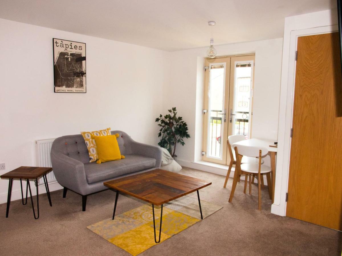 Impressive Urban Townhouse - Leeds City Centre Exterior photo